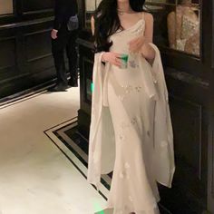 Olivia Mark - Nanyang Noble Lady Silk Sling Dress with Embroidered Cape Shrug Embroidered Cape, Noble Lady, Dress With Shawl, Langer Rock, Suspender Skirt, Pattern Embroidery, Sleeves Clothing, Sling Dress, Elegant Chic