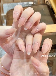 Quartz Nails, Fake Nails Designs, Pretty Gel Nails, Almond Nails Designs, Really Cute Nails