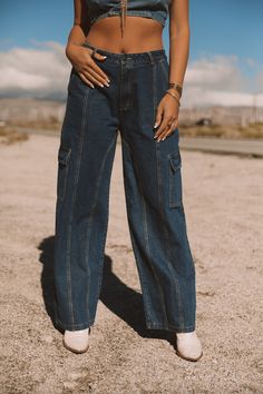 ~ 100% Cotton ~ Oversized fit ~ Mid / low rise ~ Seam details along the pant ~ 2 side pockets on each side ~ Size up for an extra baggy fit ~ Model is 5'9" wearing a size Large Denim Cargo Pants, Denim Cargo, Baggy Fits, Cargo Pants, Low Rise, Fitness Models, Pants, How To Wear, Trousers