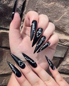 Dark Vday Nails, Long Dark Nails Inspiration, Valentines Goth Nails, Black Stiletto Nails With Rhinestones, Black Nails Acrylic Stilettos, Nail Ideas Dark Colors, Stilleto Nail Ideas, Dark Long Nails, Heart Stiletto Nails