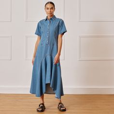 Dipped Hem Denim Dress Dress Room, Soft Dress, Fabric Suppliers, Hem Skirt, Dress 16, Blouse And Skirt, Fitted Bodice, Short Tops, Effortless Style