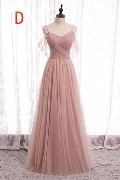 Elegante blush roze tule bruidsmeisje jurk Pink Tulle Banquet Dress, Pink Sweep Train Dress For Banquet, Pink Banquet Dress With Sweep Train, Pink Tulle Evening Dress For Prom Season, Pink Tulle Dress With Sweep Train, Tulle Bridesmaid Dress With Sweep Train For Prom, Formal Bridesmaid Dress With Sweetheart Neckline In Tulle, Elegant Pink Tulle Gown, Pink Tulle Evening Dress For Prom