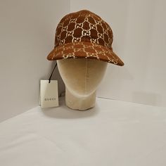 Gucci Men's Gg Lam Logo Baseball Unisex Hat - Nwt Size 56cm (Sml) Gucci Brown Curved Brim Hat, Brown Gucci Cap Hat, Gucci Brown Short Brim Hat, Elegant Gucci Adjustable Hat, Designer Gucci Hats With Short Brim, Designer Gucci Hat With Short Brim, Gucci Elegant Short Brim Hat, Luxury Gucci Hat, Elegant Gucci Short Brim Hat