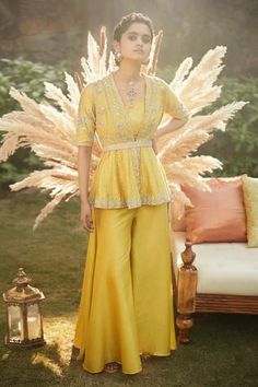 Shop for Matsya Yellow Silk Citrus Chandan Florentine Peplum Set for Women Online at Aza Fashions Latest Peplum Blouse Designs, Haldi Outfit For Bride, Haldi Outfit, Bride Floral, Embroidered Belt, Peplum Jacket, Indian Bridal Fashion, Yellow Outfit, Floral Peplum