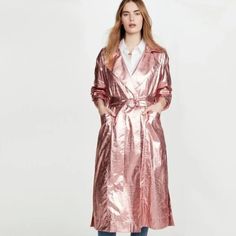 Nwt Cinq Sept Kianna Metallic Pink Trench Coat Jacket Size Xs-S Tea Rose Ros All Day! Metallic Sheen Finish Collared With Notched Lapels Hook & Eye Closure At Collar Open At Front W/ Belted Closure, Silver Buckle Detail Side Slits Central Vent At Back, Split Hem Slant Hip Pockets 3/4 Length Ruched Puff Sleeves Full Lining 100% Nylon Lining 95% Polyester, 5% Spandex Please Expect Colour Variation Due To Lighting Due To The Delicate Nature Of This Item & Its Fabrication, Please Expect Some Uniquen Pink Trench Coat, Cinq A Sept, Tea Rose, Couture Tops, Metallic Pink, Feminine Design, China Fashion, Short Hairstyles For Women, Split Hem