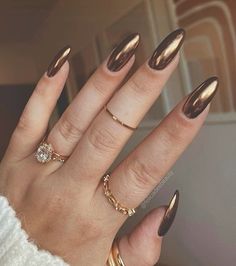 Bronze Nails Designs, Brown Chrome Nails, Copper Nails Designs, Brown Chrome, Bronze Nails, Chrome Nail Polish, Copper Nails, Simple Fall Nails, September Nails