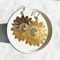 Bold and stunning, this lightweight intricate sunflower pair is sure to brighten up your day! Handmade with brass and 18k gold plated French hooks.  See more of my shop here on Etsy or at @sparkleshopbysam on Instagram and Tiktok! Thistle Earrings, Lotus Flower Ring, Sunflower Jewelry, Sunflower Earrings, Happy Flowers, Handmade Wire Jewelry, Handmade Wire, Brass Jewelry, Flower Jewellery