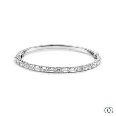 W Elegant White Gold Bangle With Baguette Diamonds, Fine Jewelry White Gold Bangle With Baguette Diamonds, Wedding Bangle In White Gold With Baguette Diamonds, White Gold Bangle With Baguette Diamonds, Elegant Emerald Cut Diamond Bracelet For Wedding, Elegant Emerald-cut Diamond Wedding Bracelet, Modern Baguette Cut Wedding Bracelet, Emerald Cut Diamond Tennis Bracelet For Wedding, Elegant Baguette Diamond Bangle For Formal Events