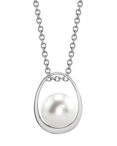 This pendant features a gorgeous 7.0mm AAA quality Freswater pearl hand picked for its luster and overtones. The pearl is mounted on 0.63 grams of the finest 14K gold in a gorgeous Jamie design. 
The pendant is packaged in a beautiful jewelry box, perfect for gifting. Elegant Oval Pendant Pearl Drop Necklace, Elegant Pearl Drop Necklace With Oval Pendant, Elegant Oval White Gold Pearl Necklace, Elegant White Gold Oval Pearl Necklace, Oval Akoya Pearl Necklace With Pearl Pendant, White Gold Teardrop Pendant Pearl Necklace Gift, Gift White Gold Teardrop Pendant Pearl Necklace, Elegant Pearl Oval Pendant Jewelry, Elegant Oval Pendant Pearl Jewelry