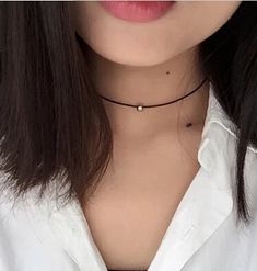 Classic black choker silver or gold ball charm simple chic everyday wear matches any outfit Harajuku Necklace, Velvet Choker Necklaces, Necklace Chain Types, Black Choker Necklace, Choker Style Necklace, Choker Pendant, Leather Corded Necklace, Statement Choker Necklace, Velvet Choker