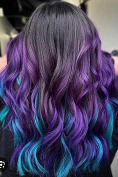 not my photo - inspiration from google Blue And Purple Balayage, Vivid Hair Color Ideas For Brunettes, Blue Hair Ombre, Purple Balayage Hair, Purple Blue Hair, Purple And Blue Hair, Purple Black Hair, Sunset Hair Color, Galaxy Hair Color