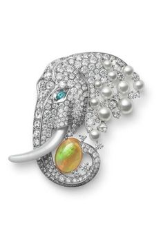 Vintage Statement Jewelry, Katerina Perez, Japanese Jewelry, Figural Jewelry, Art Jewelry Design, Elephant Jewelry, High Jewellery, Diamond Brooch, Animal Jewelry