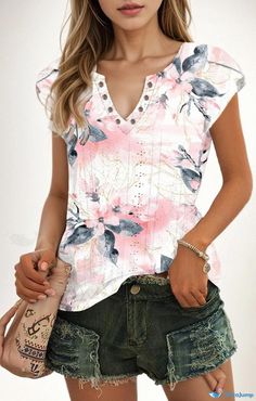 Orcajump - Floral Hollow Out Petal Sleeve Casual T-Shirt with Printed Design Pink Printed V-neck T-shirt, Casual Pink Printed Tops, Fitted V-neck T-shirt With Floral Print, Lantern Sleeved Blouses, Distressed Sweaters, Petal Sleeve, Hem Sweater, Home T Shirts, Casual T Shirt