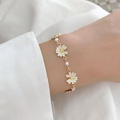 Flower Pearl Bracelet Women Party Banquet Statement Jewelry Gift Pearl Bracelet Jewelry, Inexpensive Jewelry, Daisy Bracelet, Jewelry Accessories Ideas, Bracelet Women, Fancy Jewelry, Women Party, Cheap Jewelry, Hand Jewelry