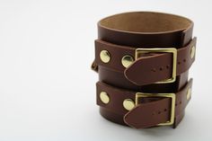 Johnny depp style leather bracelet. vegtan natural leather. custom size. very stylish. cool looking. Johnny Depp Style, Suspender Belt, Johnny Depp, Cyprus, Suspenders, Natural Leather, Leather Bracelet, Custom Sizing, Belts