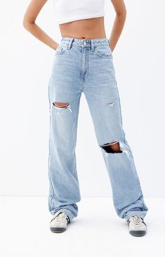 Make a bold statement this season with PacSun's Light Indigo Ripped '90s Boyfriend Jeans. These laidback jeans feature a high-rise fit, rigid denim construction, and ripped details throughout, while the longer stacked inseam and baggy leg bring some added comfort to the fit.Model #1 is wearing a size 26 / Model measurements: 5’7” height, 30” bust, 23” waist, 33” hipModel #2 is wearing a size 29 / Model measurements: 5’7” height, 34” bust, 29” waist, 36” hipsLearn more about PacSun eco items PacSun Womens Light Indigo Ripped '90s Boyfriend Jeans - Blue size 23 Pacsun Eco Light Blue '90s Boyfriend Jeans, Cute Jeans Baggy, Cute Jeans For School, Individual Clothing Pieces, Ripoed Jeans, Ripped Baggy Jeans Outfit, School Clothes List, Pacsun Outfits, Billie Concert