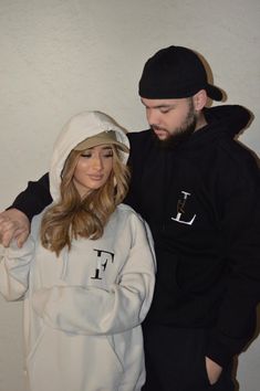 Our sweatshirts and hoodies have a relaxed fit and are very cozy and soft on the inside. Everything is customizable and you can choose the motif on the front as well as the color of the motif and the sweater yourself. Our sweatshirts are without a hood and hoodies are with a hood. 𝐌𝐚𝐭𝐜𝐡𝐢𝐧𝐠-𝐒𝐞𝐭 𝐁𝐞𝐬𝐭𝐞𝐥𝐥𝐯𝐨𝐫𝐠𝐚𝐧𝐠: This price is for one sweater. If you would like two matching sweaters, you can add this item, in the color and size of your choice, to your shopping cart twice. If White Hoodie With Custom Embroidery For Winter, White Hooded Sweatshirt With Custom Embroidery, White Fleece Hoodie With Letter Embroidery, White Hoodie With Letter Embroidery, White Custom Embroidered Hooded Sweatshirt, White Hoodie With Custom Embroidery For Fall, Hoodie Sweatshirt With Letter Embroidery For Streetwear, Streetwear Fleece Hoodie With Letter Embroidery, Streetwear Hoodie With Letter Embroidery In Fleece