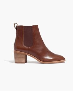 Madewell Frankie Chelsea Boot in rich brown. #wellheeled Confident Outfit, Celebrities Quotes, Travel Tattoos, H&m Women, Women's Sweaters, Shoe Closet, Glamour Fashion, Crazy Shoes