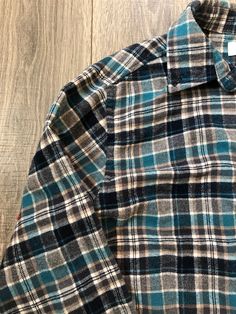 -Size Men's Small -Flannel shirt -Croft & Barrow brand Blue Collared Flannel Shirt For Fall, Blue Buttoned Flannel Shirt, Blue Flannel Shirt With Buttons, Classic Blue Flannel Shirt, Classic Blue Flannel Shirt For Winter, Classic Blue Flannel Tops, Classic Blue Flannel Shirt For Fall, Blue Collared Flannel Shirt, Blue Collared Flannel Top