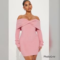 Nwt Large Pink Blush Bodycon Dress Fashion Nova Pink Off-shoulder Mini Dress, Pink Bodycon Cocktail Dress, Pink Bodycon Dress For Cocktail, Pink Fitted Off-shoulder Bodycon Dress, Fitted Blush Mini Dress For Date Night, Feminine Off-shoulder Bodycon Dress, Blush Long Sleeve Dresses, Chic Pink Bodycon Dress, Pink Bodycon Mini Dress For Formal Occasions