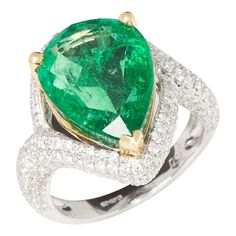 David Jerome 18 Karat White Gold Emerald and Diamond Ring For Sale at 1stDibs | david karat, sample of nigeria police report Glitter Bag, Emerald Rings, Emerald And Diamond Ring, Emerald Diamond Ring, Expensive Jewelry, Women Diamond, Pretty Rings, Dream Jewelry, Emerald Diamond