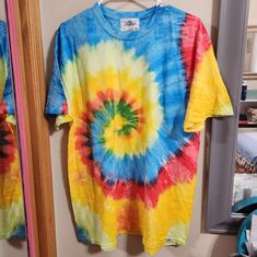 Brand New Without Tags Mens/Unisex Sizing, Xl Bright, Colorful Spiral Tie-Dye. Thick, Durable Cotton Fabric Model Pic Is A Stock Photo From Kid Dangerous Website Spiral Tie Dye, Blue Yellow, Tie Dye, Cotton Fabric, Tee Shirts, Mens Shirts, Dye, Man Shop, Stock Photos