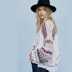 Free People Dreamland Crochet Knit Cardigan Sweater Size M New Without Tags ~ $168 Cropped To The Natural Waist Oversized Silhouette Open Front Wide Sleeves Unfinished Hem Bohemian Sweater For Day Out In Fall, Bohemian Knitted V-neck Top, Bohemian V-neck Knitted Top, Multicolor Winter Tops For Day Out, Chic Pink Blouse For Winter, Spring Long Sleeve Knit Blouse, Bohemian Long Sleeve Sweater For Day Out, Bohemian Sweater For Winter Day Out, Knit Long Sleeve Blouse For Spring