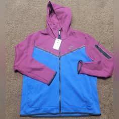 Up For Grabs Are The Men's Xl Nike Sportswear Tech Fleece Full-Zip Hoodie Sangria Cu4489-610 New. Brand New With Tags And Never Worn. Thanks Military Hoodie, Nike Pullover Hoodie, Nike Sportswear Mens, Nike Sportswear Tech Fleece, Thermal Hoodie, Nike Crewneck, Nike Pullover, Hoodies Men Pullover, Nike Sweater