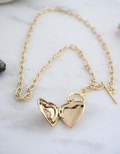 Gold Heart Locket Necklace, Heart Pendant Necklace Gold, Locket Jewelry, Message Necklace, Gold Heart Locket, Heart Photo, Jewelry Heart, San Ramon, Heart Locket Necklace