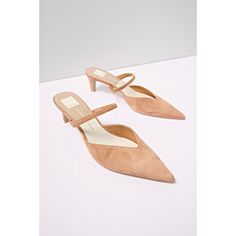 Kanika Mid Pump Dolce Vita Shoes, Tres Chic, Look Chic, Soft Suede, Vintage Inspired, Pumps, My Style, Heels