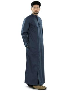 Buy Emran Brown Galabiyya Online – MyBatua.com Casual Cotton Thobe With Long Sleeves, Casual Cotton Long-sleeved Thobe, Casual Long-sleeved Cotton Thobe, Casual Long Sleeve Cotton Thobe, Fitted Blue Long Sleeve Thobe, Men's Robes, Muslim Men, Navy Blue Fabric, Islamic Clothing