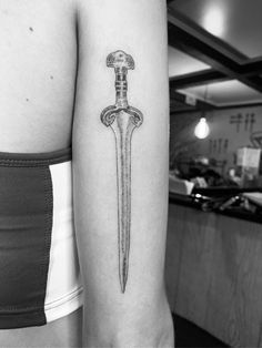 Horse sword rohan Eowyn Tattoo Lotr, Rohan Lotr Tattoo, I Am No Man Tattoo Eowyn, Rohan Lord Of The Rings Tattoo, Lotr Leaf, Eowyn Tattoo, Eowyn Lotr, Rings Tattoo