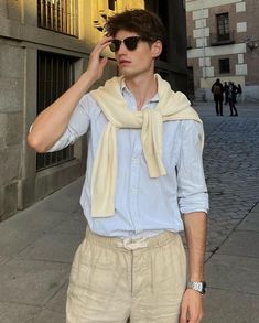 Fall Travel Outfit, Casual Linen Pants, Outfits Hombre, Euro Summer, Cool Outfits For Men