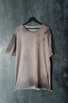 Naturally dyed cotton top. Loose fit long t-shirt. Fabric is hand dyed using organic plant matter. Each piece is dyed individually and no two can ever be the same. One size Measurements: Chest: 120 cm / 47.2'' Waist: 114 cm / 44.9'' Shoulders: 55 cm / 21.6'' Sleeve: 29 cm / 11.4'' Length: 84 cm / 33'' One of the kind top! #125 Painted T Shirt, Long T Shirt, Fashion T Shirt, Long Tshirt, Naturally Dyed, Dark Fashion, T Shirt Men, Cotton Tops, Cotton T Shirt