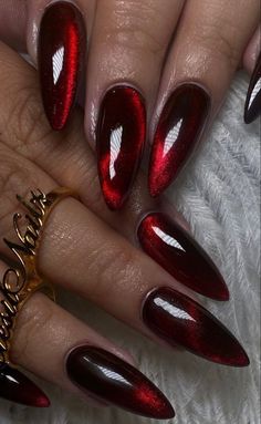 Glam Up Your New Year: Trendsetting Nail Designs Vampy Nails, Fall Nail Art Ideas, Red Chrome Nails, Vampire Nails, Dark Red Nails, Witchy Nails, Velvet Nails, Cute Simple Nails