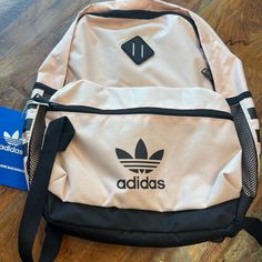 New Pale Pink And Black Adidas Youth Base Backpack. Padded Shoulder Straps Internal Pocket For Accessories Storage Dual Water Bottle Pockets Black Lunch Bag, Adidas Backpack, Clear Backpack, Mini Backpack Purse, Adidas Classic, Adidas Girl, Pink Backpack, Small Backpack, Large Backpack