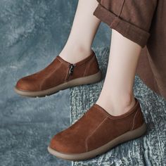 Women Minimalist Comfort Slip-On Suede Flats Rubber Shoe, Khaki Style, Loafer Slippers, Khaki Fashion, Shoe Tree, Rubber Shoes, Shoe Boot Sandals, Suede Flats, Leather Conditioner