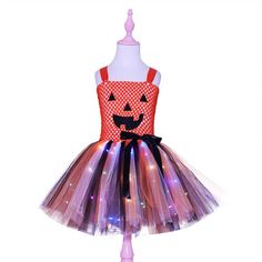 Brand: Moeble Style:Halloween costume Dress Lenght: Knee-Length Content: LED is included Age: For 2-11 years baby All measurements are manual measured there may be 1-3 cm deviations,suggest chest circumference from 40-60cm wear,If they are not fit,plese contact with us for custom made. Size US Size Length For Age Height S 2Y/3Y 50 cm 2-3 years 90-100 cm M 4Y/5Y 55 cm 4-5 years 100-110 cm L 6Y/7Y 60 cm 6-7 years 110-125 cm XL 8Y/9Y 65 cm 8-9 years 125-140 cm XXL 10Y/12Y 70 cm 10-12 years 140-160 Halloween Pumpkin Costume, Handmade Tutu, Dress Ball Gown, Pumpkin Costume, 2 Piece Skirt Set, Girls Halloween, Dress Halloween Costume, Children Clothes, Carnival Party