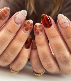 Autumn Classy Nails, London Nails Designs, Biab Nails Inspiration, Fall Nails Designs, Cute Fall Nails, Mix Match Nails, Classy Acrylic, Nails Brown, London Nails