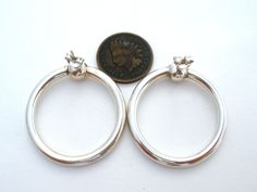 Fine Jewerly - This is a pair of sterling silver pierced round circle earrings. They are 1.25" in diameter, earrings not marked but tests for sterling, earring backs are hallmarked 925, weight is 6.2 grams. Silver Circle Earrings, Silver Circle, Round Circle, Earrings Vintage, Circle Earrings, Earring Backs, Vintage Earrings, Vintage Sterling Silver, Vintage Silver