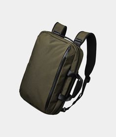 #color_Army Green | Axoflux 600D Army Gears, Tech Backpack, Tech Bag, Sleek Aesthetic, Backpack Style, Tech Gear, Commuter Bag, Tablet Sleeve, Travel Collection