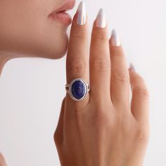 Combining natural beauty and elegance, Lapis Natural Stone Ring is designed to add elegance to your birthday. This unique ring attracts attention with the deep blue and gold veins of the lapis lazuli stone. Lapis Natural Stone Ring adds a natural touch to your style with its elegant and oval design. This ring, which you can buy as a gift for both yourself and your loved ones, is a meaningful and unique gift option. Add a different meaning to your moments with the energy and uniqueness of natural stone ❤️ DETAILS ❤️ * All our jewelry is lovingly handmade by ELAMINIMALIST ❤️ * Material: 925 Sterling Silver * Color alternatives: Gold, Rose Gold, Silver Menu > INGREDIENTS: it will be made on a 925 carat silver base and covered with 18 carat gold. Since the base of our products is silver, all p Deep Blue And Gold, Gold Veins, Lapis Ring, Lapis Lazuli Stone, Natural Stone Jewelry, Oval Ring, Jewelry Birthday, Oval Rings, Blue Lapis