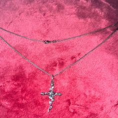 Rose With Cross Cable Necklace Length Detailed In Photo Both James Avery Fantastic Condition James Avery Necklace, James Avery Jewelry, James Avery, Necklace Length, Womens Jewelry Necklace, Necklace Lengths, Cable, Jewelry Necklaces, Women Jewelry