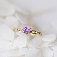 Cheap Multicolor Promise Rings, Cheap Dainty Heart Rings, Cute Jewellery Pretty Rings, Silver Heart Rainbow Topaz Heart Rings Simple, Foto Pertunangan, Romantic Birthday Gifts, Crystal Engagement Rings, Gold Skies, Bff Jewelry