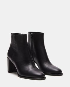 JOZIE Black Leather Block Heel Bootie | Women's Booties – Steve Madden Leather High Heel Ankle Boots, Short Black Boots Outfit, Black Heel Ankle Boots, Ankle Booties Outfit, Black Block Heel Boots, Black Boots Outfit, Boots Outfit Ankle, Short Black Boots, Women's Booties