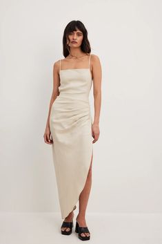 Draped Strappy Dress Beige | NA-KD Strappy Dress Outfit, Linen Beach Outfits, Beige Summer Dress, Beige Linen Dress, Beige Drapes, Tied Knot, Mens Clothing Brands, Beige Outfit, Grey Maxi Dress