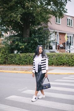 Discover simple and cute striped t-shirt outfit ideas that will elevate your aesthetic effortlessly.