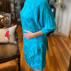 Former Upscale Boutique Owner Offering Carol Peretz Turquoise French Silk Jacquard 2pctunic Top Has Dolman Long Sleeves Whose Seams Are Silver “Beaded Whip-Stitched” As Well As The Tunic Hem And Pull-On Slim Skirt Hem Such An Impressive But Subtle Detailsleeves Push Up For Ease And Inverted Back Pleat Creates A Floaty Appearance From The Back..Perfect For “Mother Of Bride/Groom” Or For Wanting To Be Comfortable At That Cocktail Party!! Gorgeous Vintage Piece From The 80’s Never Worn Only Admired Elegant Turquoise Festive Set, Blue Silk Evening Set, Blue Silk Evening Sets, Turquoise Long Sleeve Festive Dress, Festive Turquoise Long Sleeve Dress, Turquoise Silk Dress For Spring, Long Sleeve Navy Dress, Wear Black Dresses, Sweetheart Neckline Dress