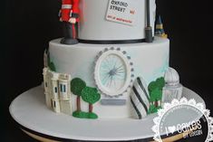 there is a cake that has a clock on it