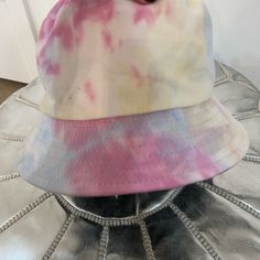 Tag Pictured Just Not Attached Never Worn Casual Multicolor Bucket Hat For Spring, Trendy Multicolor Bucket Hat For Spring, Trendy Pink Cotton Sun Hat, Casual Red Sun Hat For Festival, Pink Summer Hat One Size, Multicolor Spring Bucket Hat, Trendy Multicolor Cotton Hats, Multicolor Cotton Summer Hat, Trendy One Size Bucket Hat For Spring